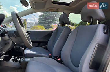 Хэтчбек Honda Jazz 2002 в 