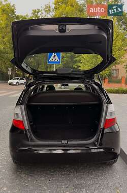 Хэтчбек Honda Jazz 2010 в 