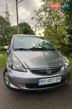 Хэтчбек Honda Jazz 2004 в 
