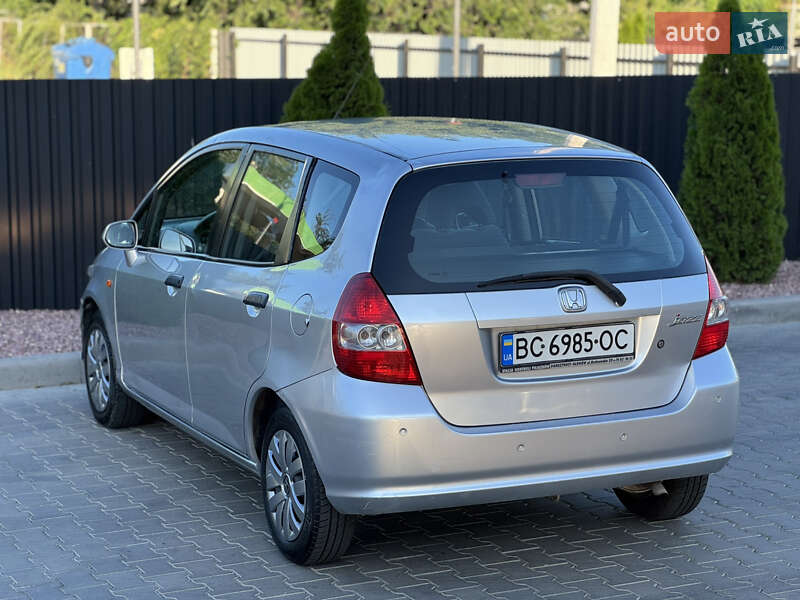 Хэтчбек Honda Jazz 2003 в Одессе