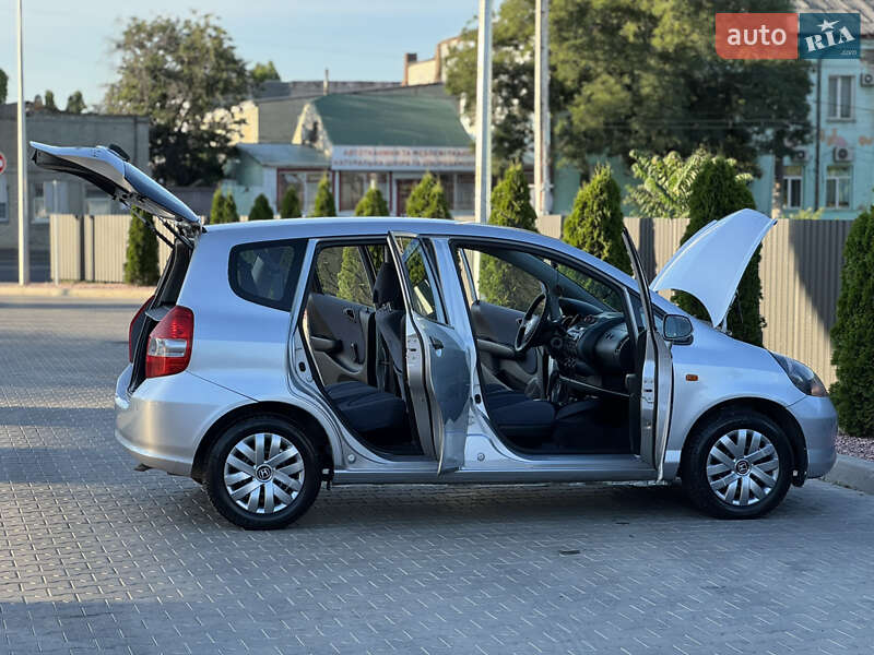 Хэтчбек Honda Jazz 2003 в Одессе