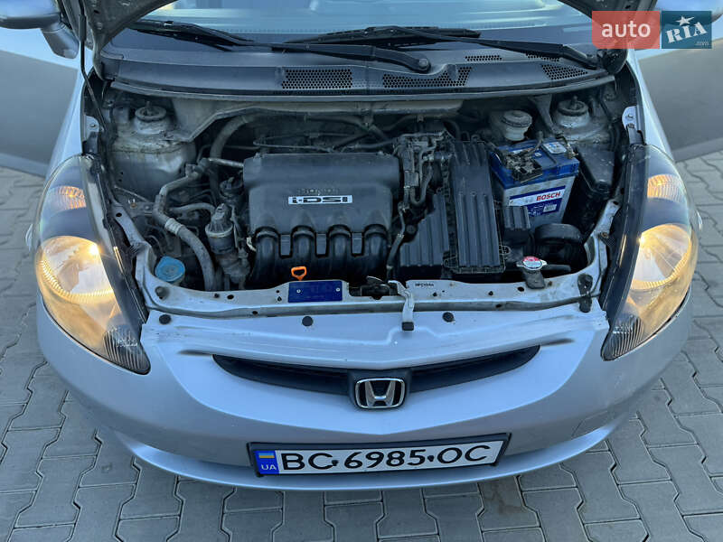 Хэтчбек Honda Jazz 2003 в Одессе