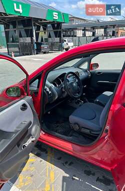 Хэтчбек Honda Jazz 2003 в 