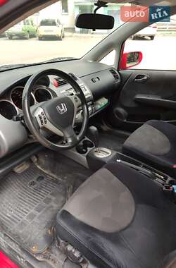 Хэтчбек Honda Jazz 2007 в 