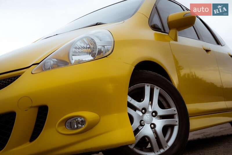 Хэтчбек Honda Jazz 2008 в 
