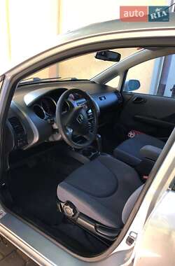 Хэтчбек Honda Jazz 2002 в 