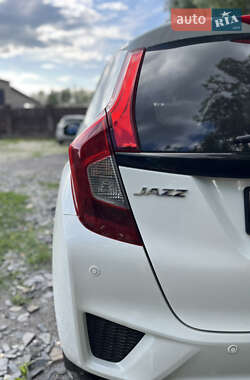 Хэтчбек Honda Jazz 2016 в 