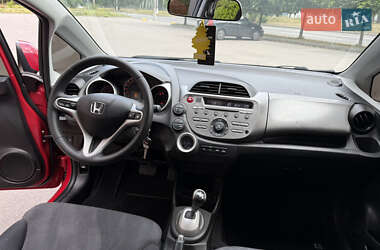 Хетчбек Honda Jazz 2010 в 