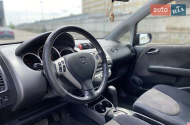 Хэтчбек Honda Jazz 2007 в 