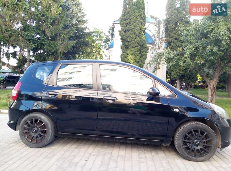 Хетчбек Honda Jazz 2006 в Кам'янець-Подільському