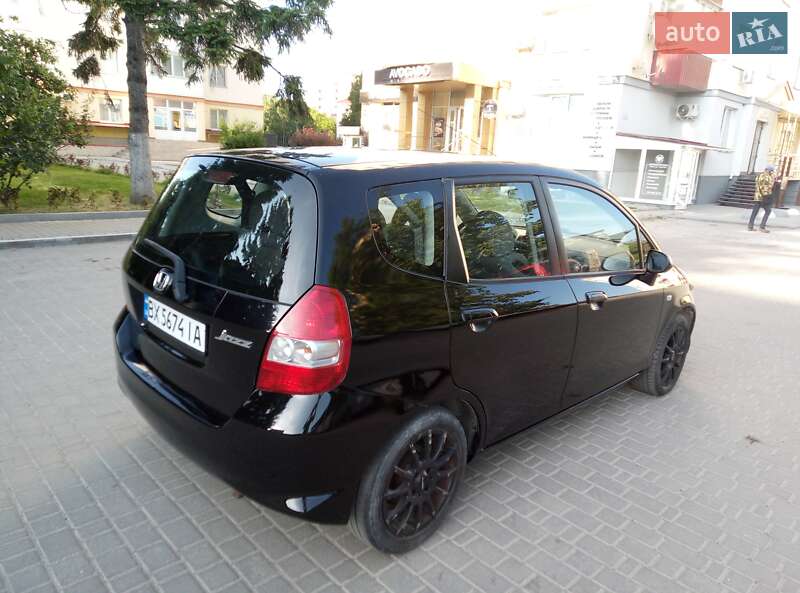 Хетчбек Honda Jazz 2006 в Кам'янець-Подільському
