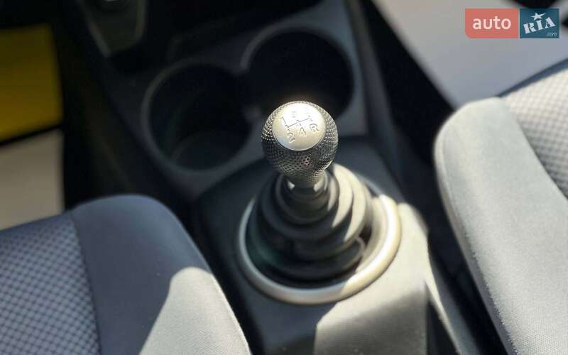 Хэтчбек Honda Jazz 2005 в Ивано-Франковске