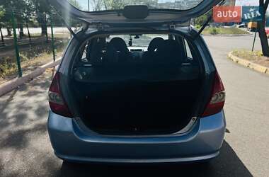 Хэтчбек Honda Jazz 2004 в 