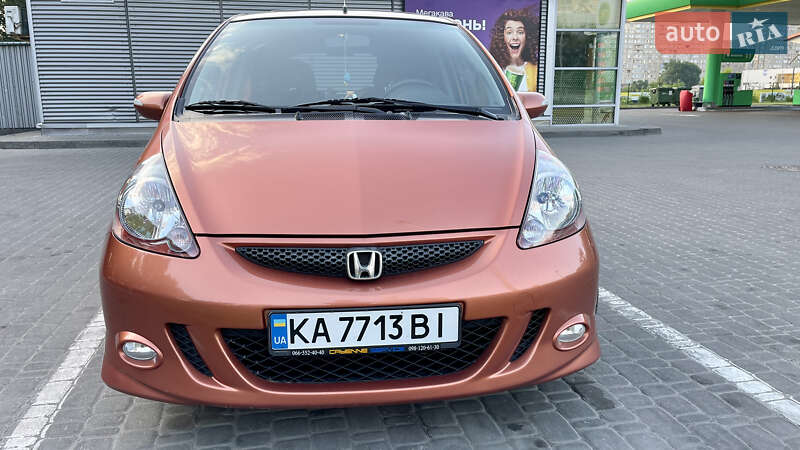 Хэтчбек Honda Jazz 2006 в Киеве фото 4 Хэтчбек Honda Jazz 2006 в Киеве