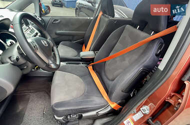 Хэтчбек Honda Jazz 2006 в 