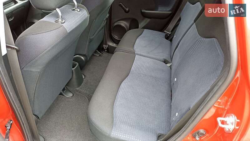 Хэтчбек Honda Jazz 2010 в Житомире