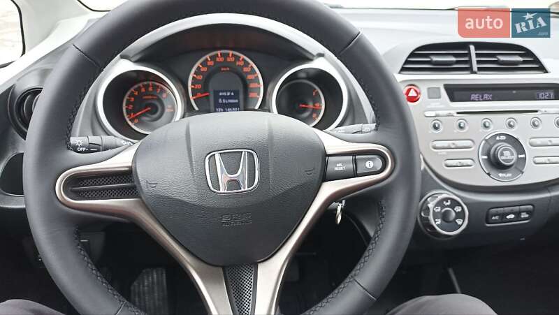 Хэтчбек Honda Jazz 2010 в Житомире