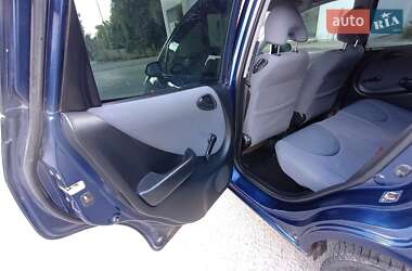 Хэтчбек Honda Jazz 2003 в 