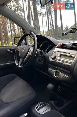 Хэтчбек Honda Jazz 2007 в 
