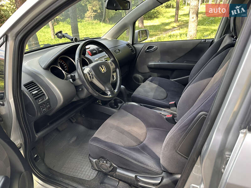 Хетчбек Honda Jazz 2007 в Києві фото 9 Хетчбек Honda Jazz 2007 в Києві