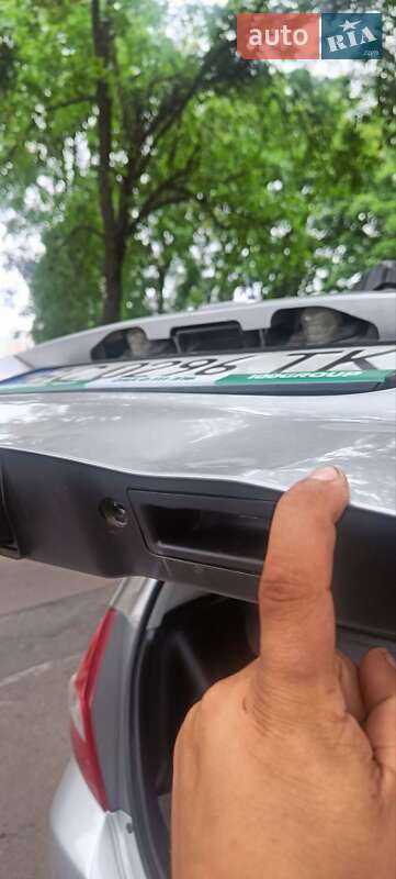 Хетчбек Honda Jazz 2006 в Буську