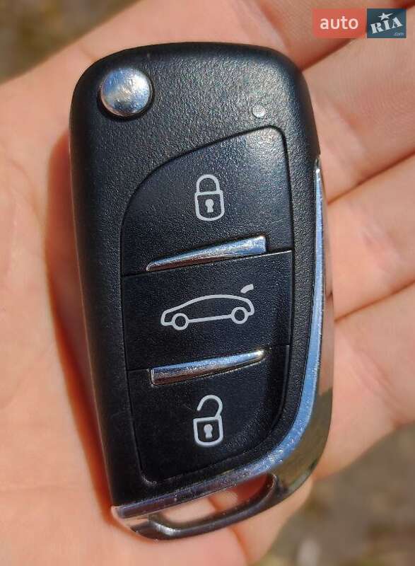 Хэтчбек Honda Jazz 2006 в Дрогобыче фото 29 Хэтчбек Honda Jazz 2006 в Дрогобыче