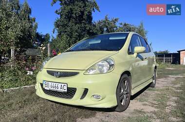 Хэтчбек Honda Jazz 2006 в Пирятине