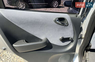 Хэтчбек Honda Jazz 2006 в 