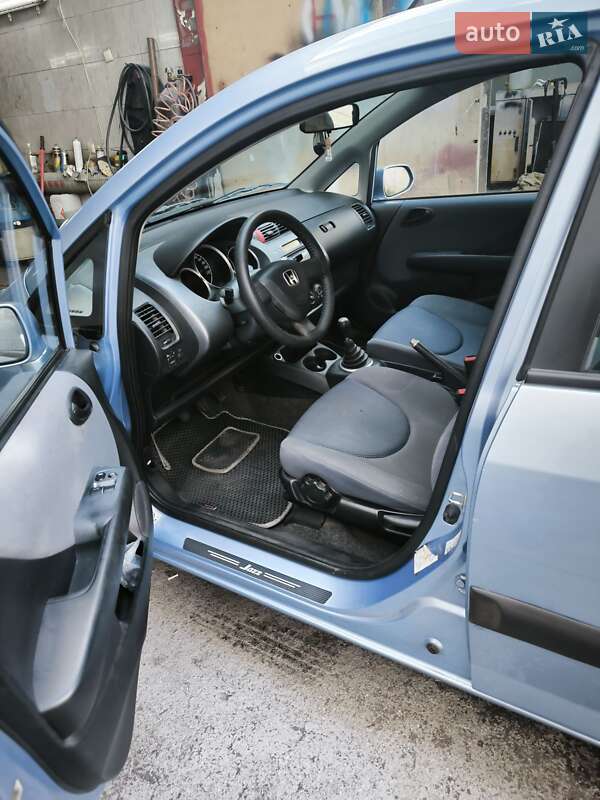 Хэтчбек Honda Jazz 2002 в Киеве фото 9 Хэтчбек Honda Jazz 2002 в Киеве