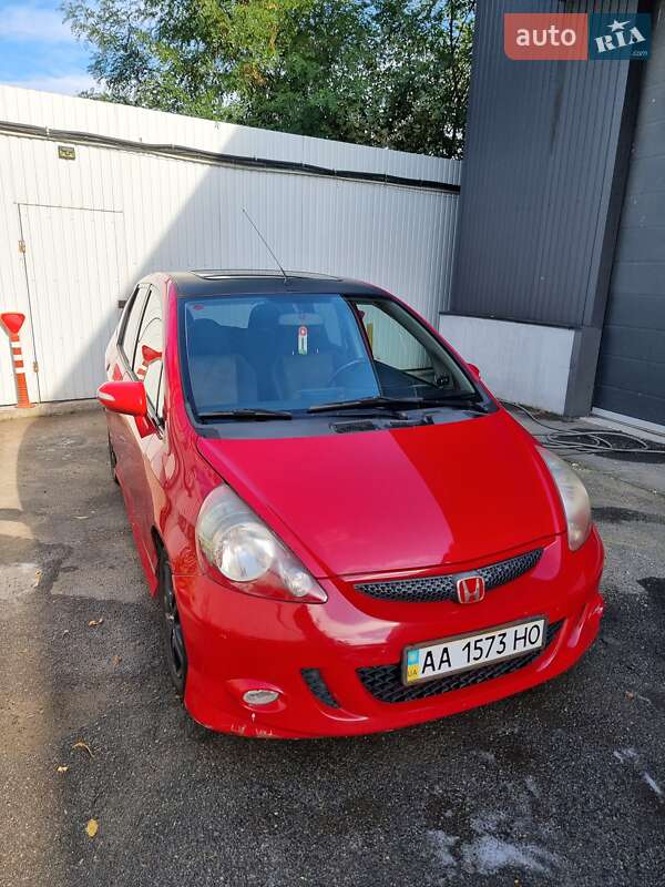 Хэтчбек Honda Jazz 2006 в Киеве фото 2 Хэтчбек Honda Jazz 2006 в Киеве