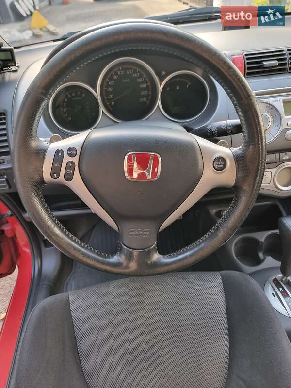 Хэтчбек Honda Jazz 2006 в Киеве фото 18 Хэтчбек Honda Jazz 2006 в Киеве