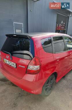 Хэтчбек Honda Jazz 2006 в Киеве