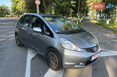 Хэтчбек Honda Jazz 2010 в 