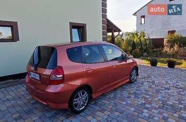 Хэтчбек Honda Jazz 2008 в 