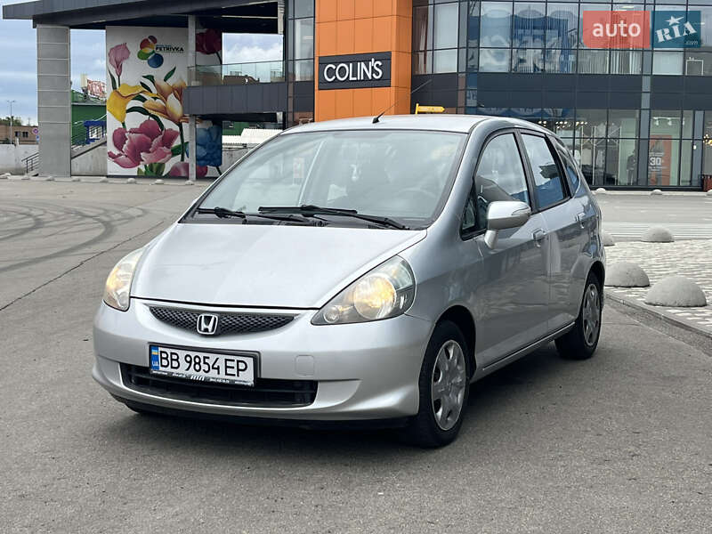 Хетчбек Honda Jazz 2007 в 