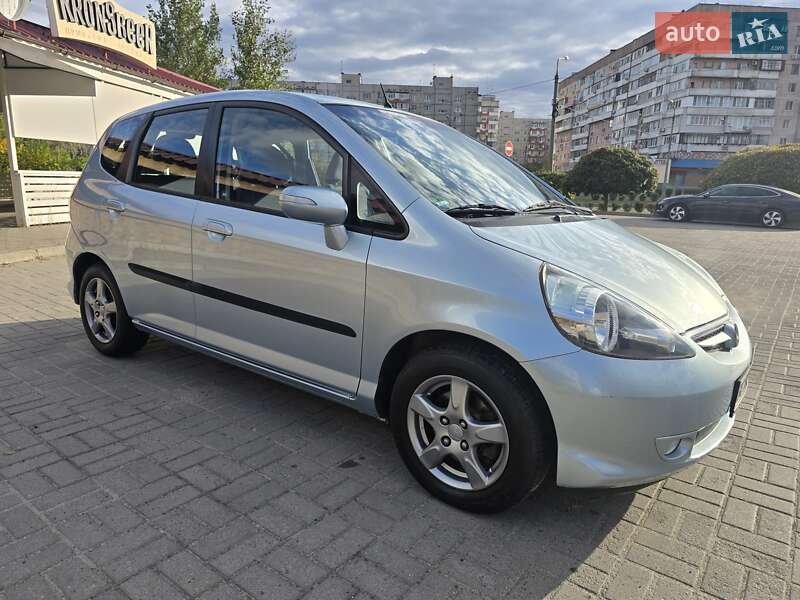 Хэтчбек Honda Jazz 2007 в Запорожье