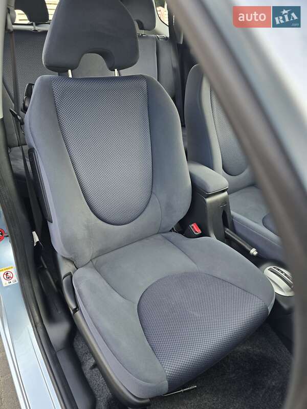Хэтчбек Honda Jazz 2007 в Запорожье