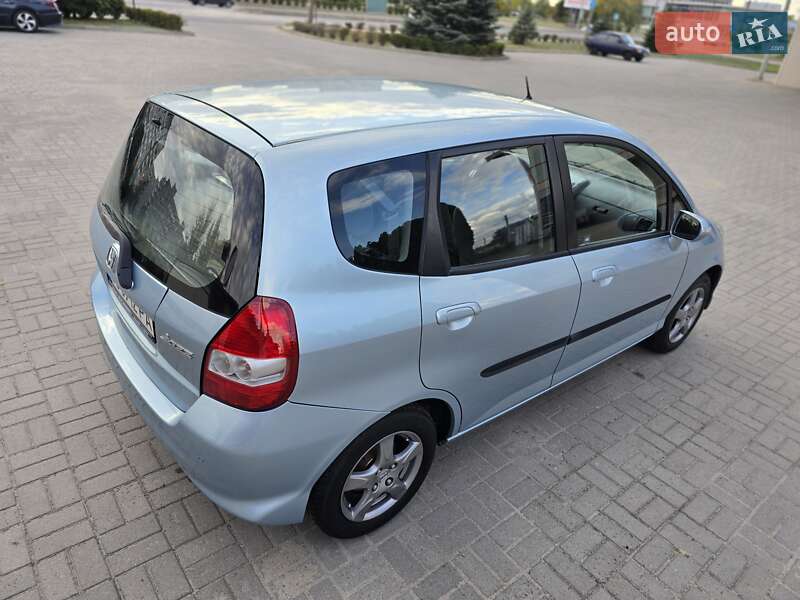 Хэтчбек Honda Jazz 2007 в Запорожье