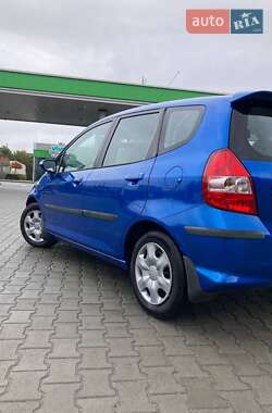 Хэтчбек Honda Jazz 2006 в 