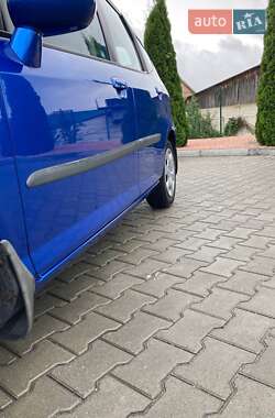 Хэтчбек Honda Jazz 2006 в 