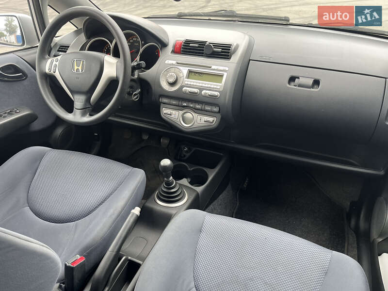 Хэтчбек Honda Jazz 2007 в Киеве