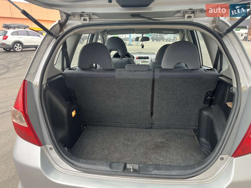 Хэтчбек Honda Jazz 2007 в Киеве
