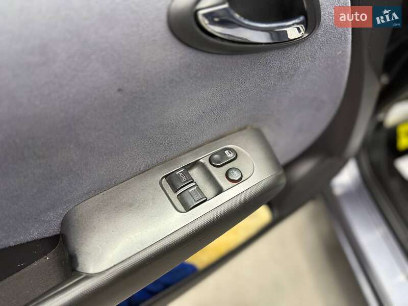 Хетчбек Honda Jazz 2007 в Чернівцях фото 20 Хетчбек Honda Jazz 2007 в Чернівцях