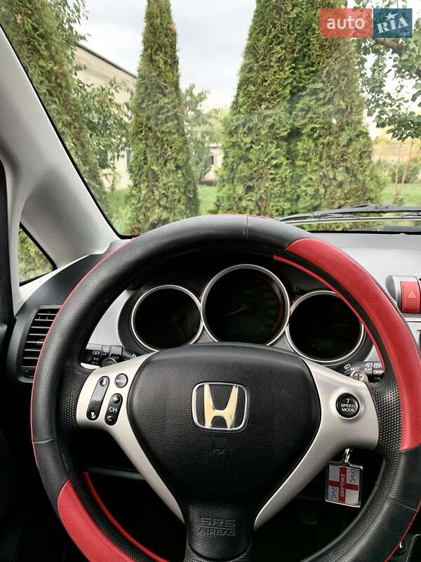 Хетчбек Honda Jazz 2007 в Іллінцях