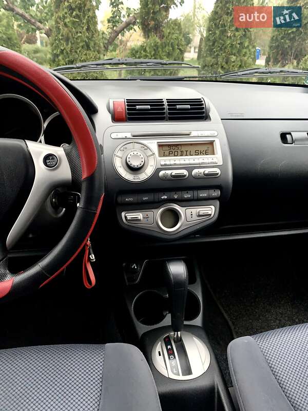 Хетчбек Honda Jazz 2007 в Іллінцях