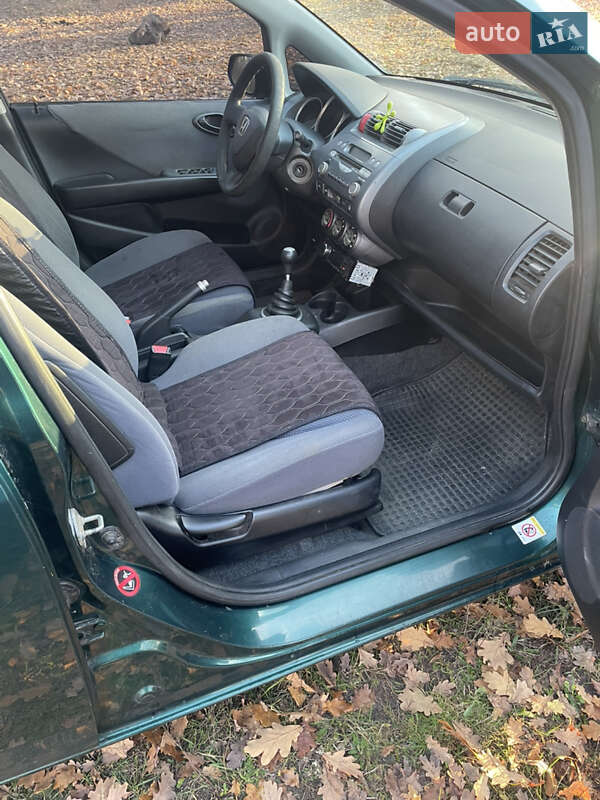 Хэтчбек Honda Jazz 2002 в Солоницевке фото 7 Хэтчбек Honda Jazz 2002 в Солоницевке