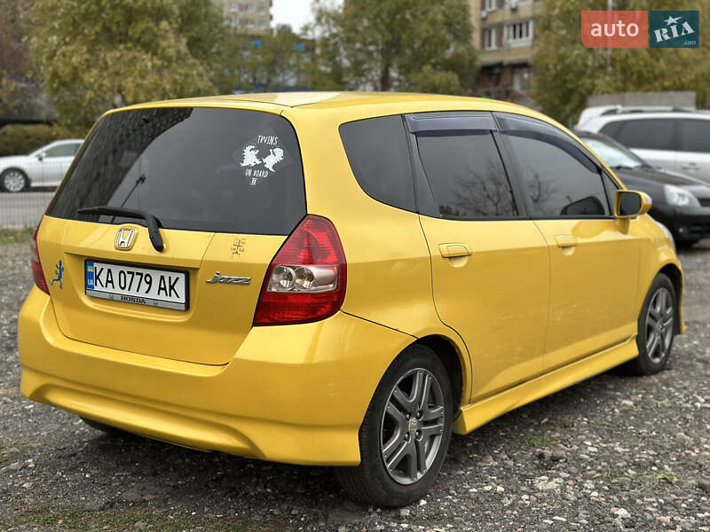 Хетчбек Honda Jazz 2005 в Києві фото 6 Хетчбек Honda Jazz 2005 в Києві