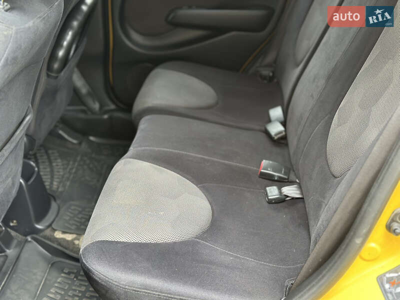 Хетчбек Honda Jazz 2005 в Києві фото 12 Хетчбек Honda Jazz 2005 в Києві