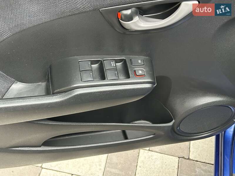 Хетчбек Honda Jazz 2009 в Рівному