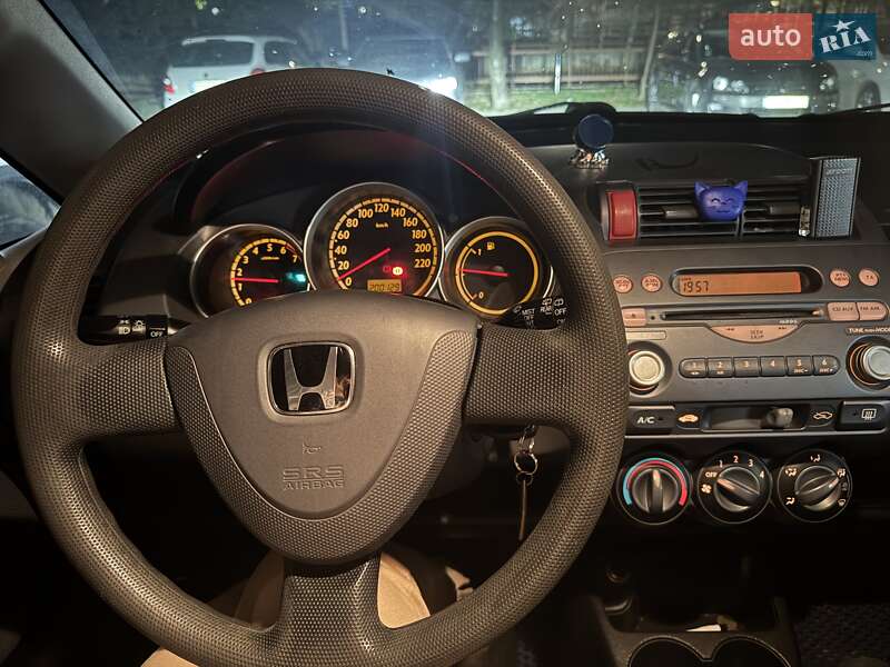 Хэтчбек Honda Jazz 2004 в Ивано-Франковске